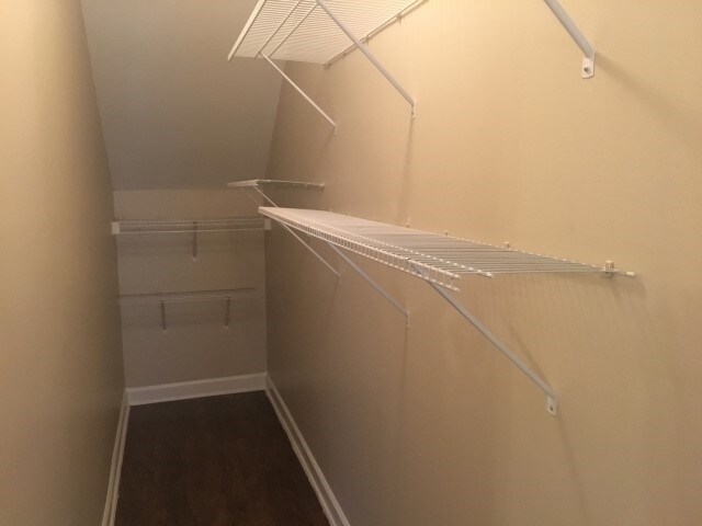 Building Photo - 132 Pine View Xing