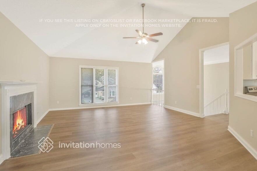Building Photo - 307 Clubhouse Ct NW
