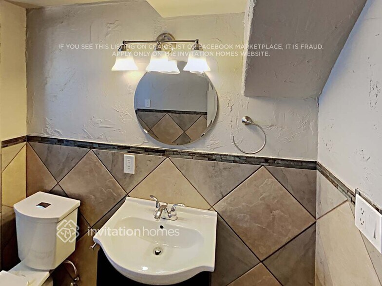 Building Photo - 140 Olympus Cir