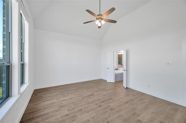 Building Photo - 30218 Indigo Falls Dr