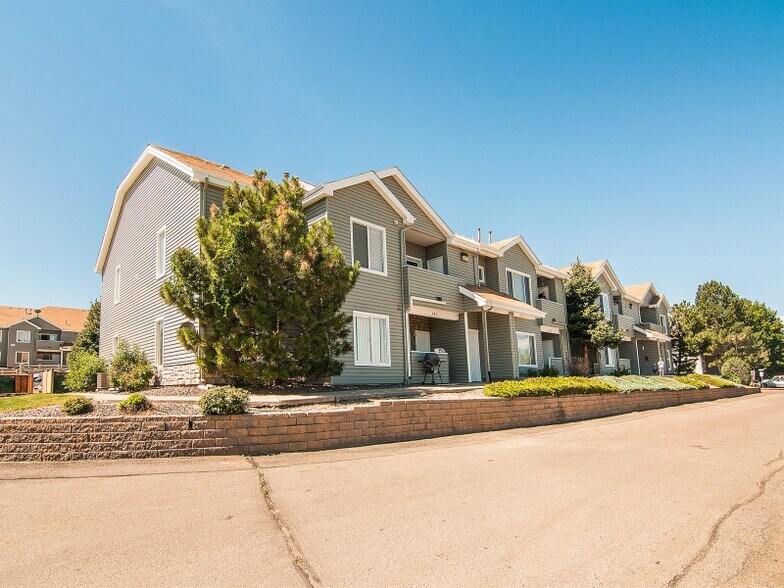 Building Photo - 905 S Zeno Way