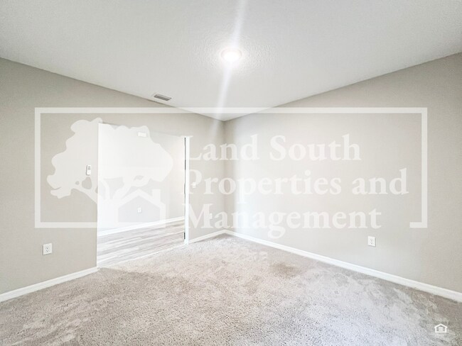 Building Photo - 5484 Siltstone St
