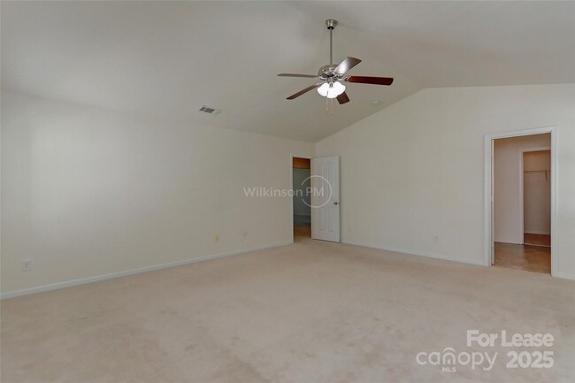 Building Photo - 9409 Pond Vista Court