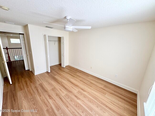 Building Photo - 242 Tin Roof Ave