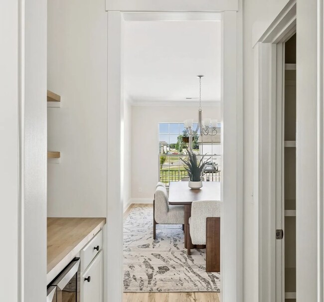 Building Photo - Fabulous 5BR Home in Thompsons Station