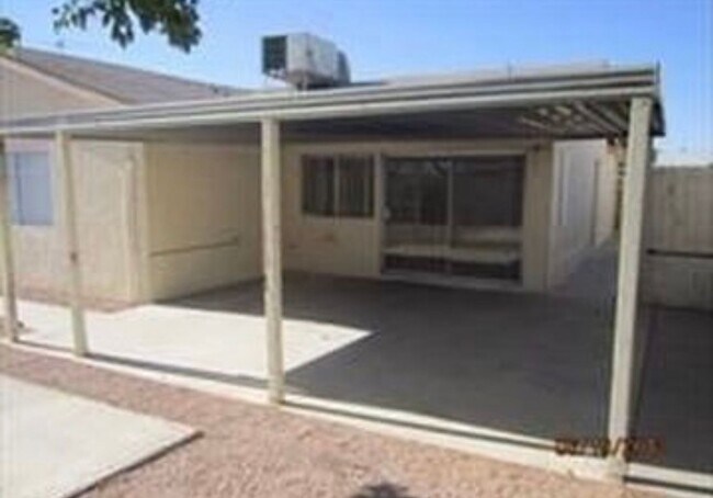 Building Photo - 7132 Acorn Ct