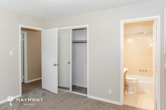 Building Photo - 2611 Trail Ridge Rd NW
