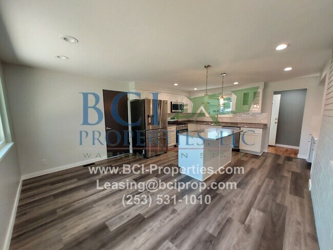 Building Photo - 8811 Forest Ave SW
