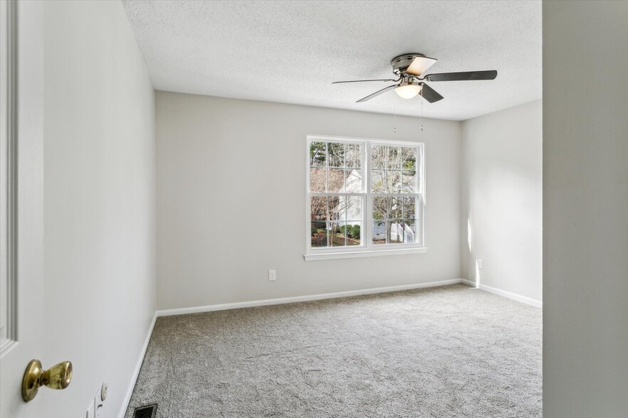 Bedroom 2 - 5369 Gardner Ct