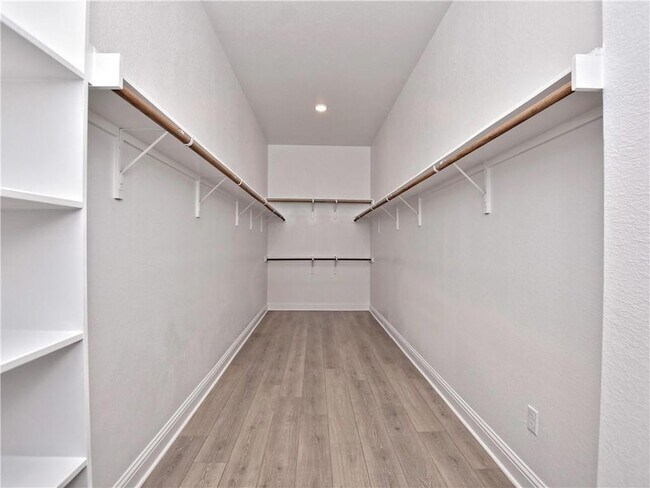 Building Photo - 804 Marbella Vista Way