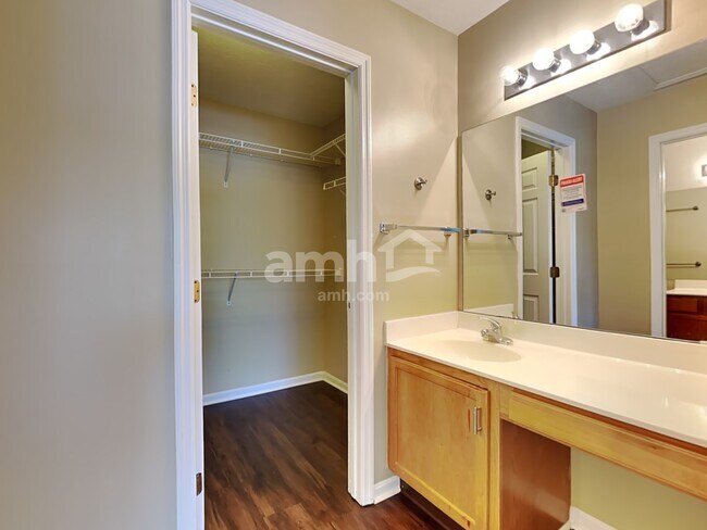 Building Photo - 6530 Calloway Ct