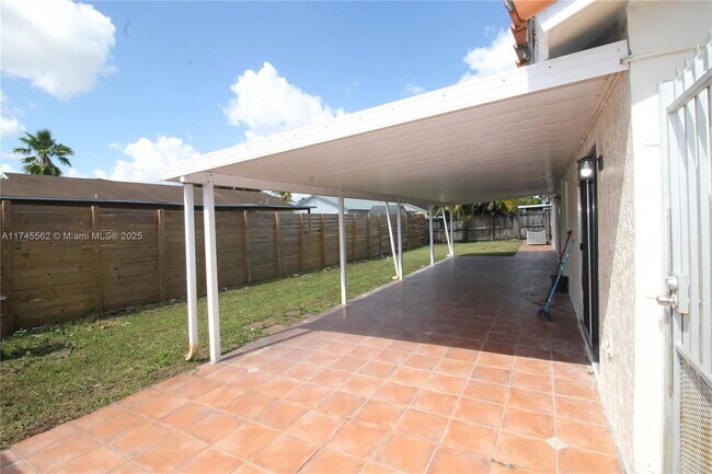 Building Photo - Northwest 57th Court, Hialeah, FL 33015 - 3 BR 2 BA house