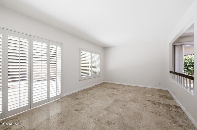 Building Photo - 681 Triunfo Canyon Rd