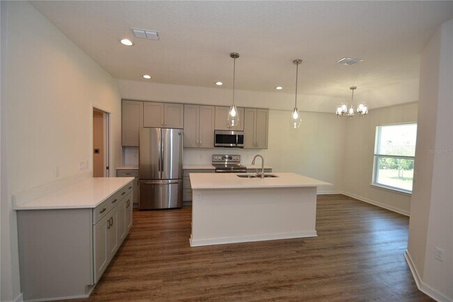 Building Photo - 12 Smokehouse Pl