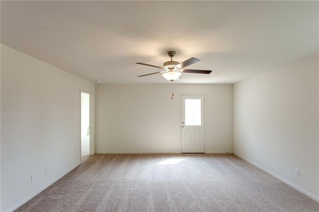 Building Photo - 196 Allington Cir