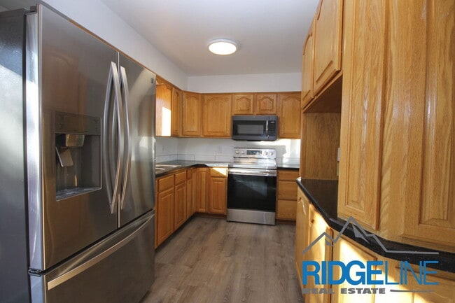 Building Photo - 2704 3rd Ave S