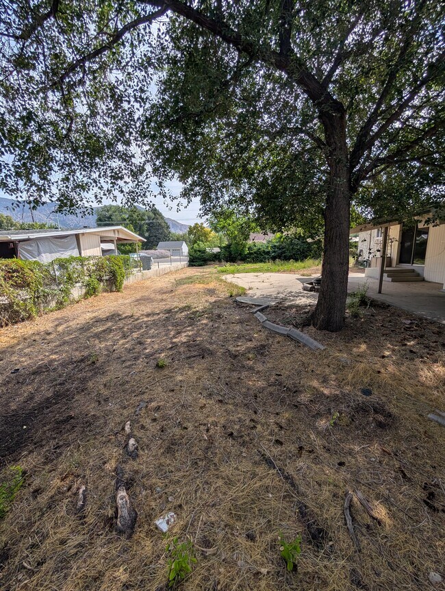 Building Photo - 504 W 100 N