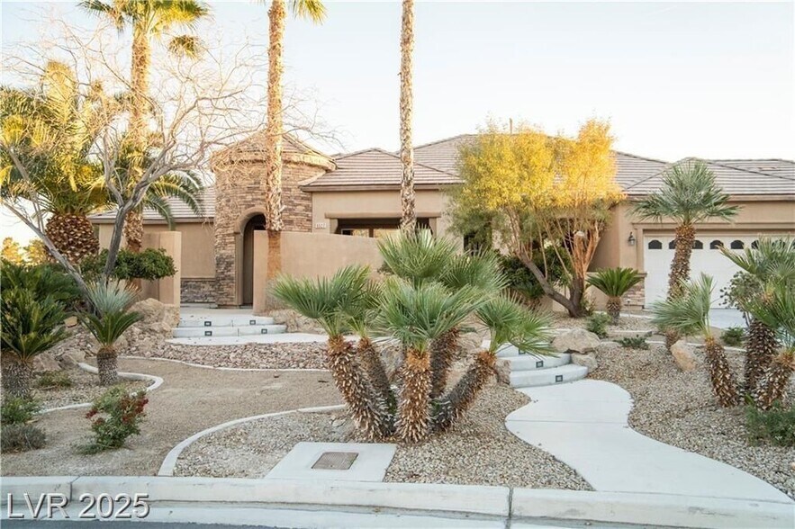 Building Photo - 5527 Breecher Ave