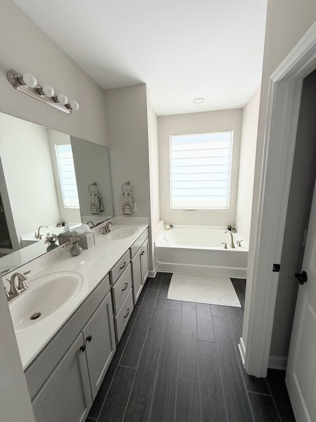 Building Photo - Beautiful 3BR Home with Office on Large .34-Acre Lot-  Spacious Single-Story Living in Stewarts C...