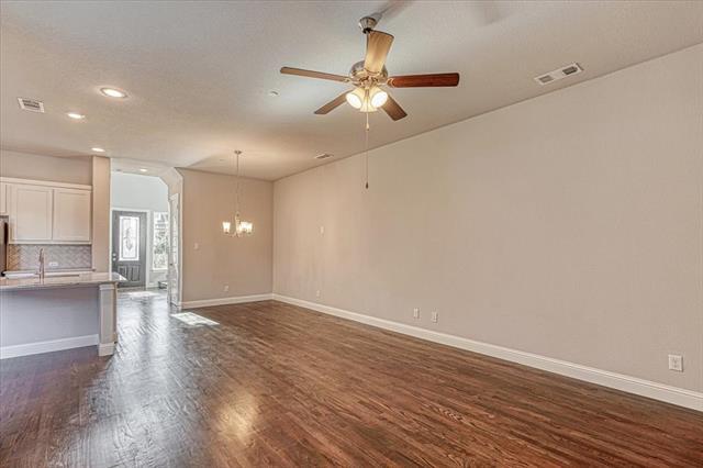 Building Photo - 4932 McKinney Hollow Dr