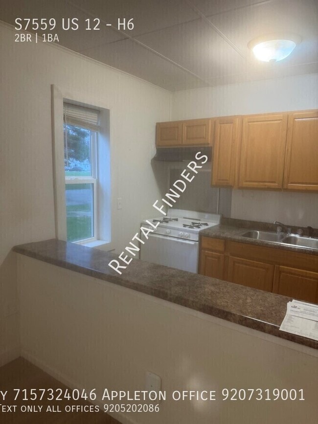 Building Photo - S7559 US-12