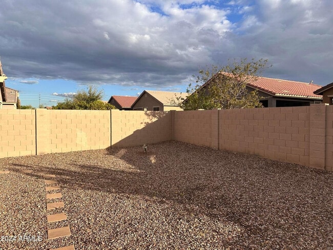 Building Photo - 3883 E Desert Broom Dr