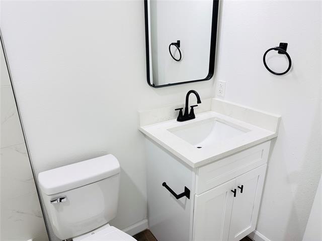 Building Photo - 740 Bimebella Ln