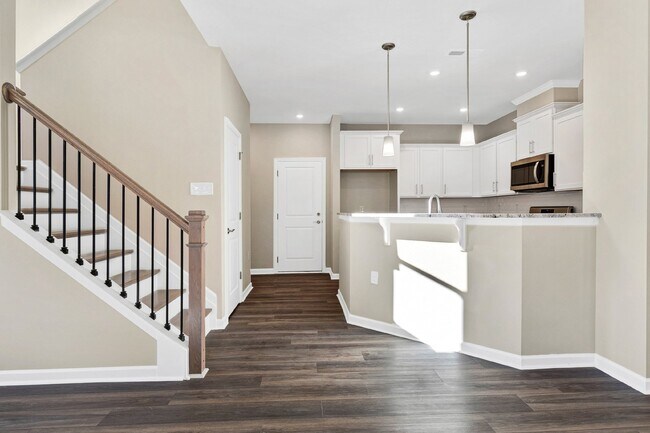 Building Photo - 237 Ribbon Rail St