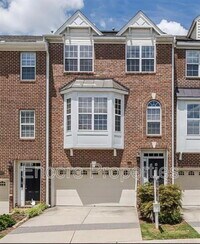 Building Photo - 3005 Imperial Oaks Dr