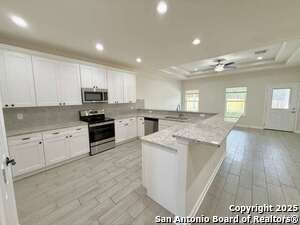 Building Photo - 2137 Fuller Dr