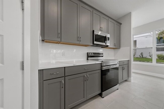 Building Photo - 7845 Spectrum Dr