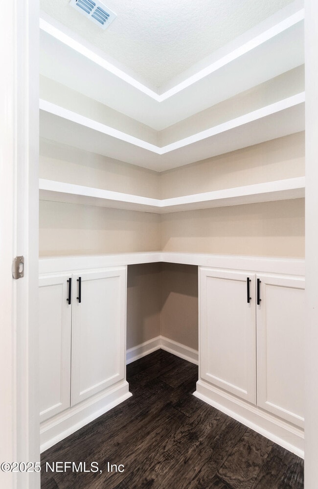 Building Photo - 11476 Sheepshead Ln