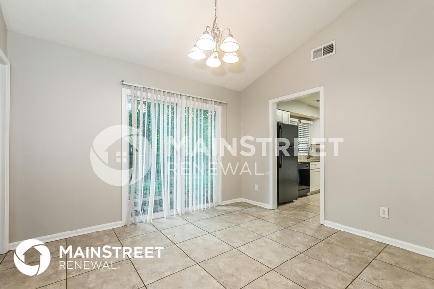 Building Photo - 8866 Burnham Way