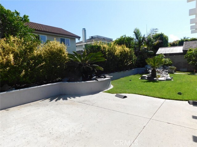 Building Photo - 8312 Kingsdale Dr