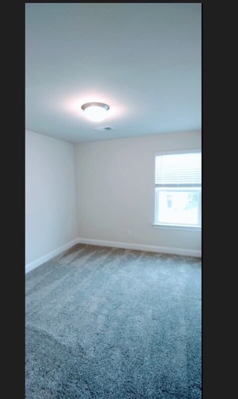 Building Photo - 1729 Tahoma Dr