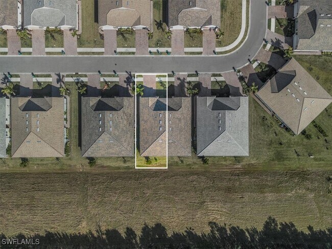 Building Photo - 1074 Enbrook Lp