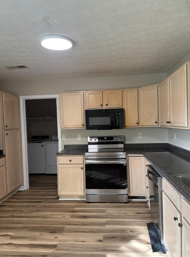 Building Photo - 2116 Allegheny Way