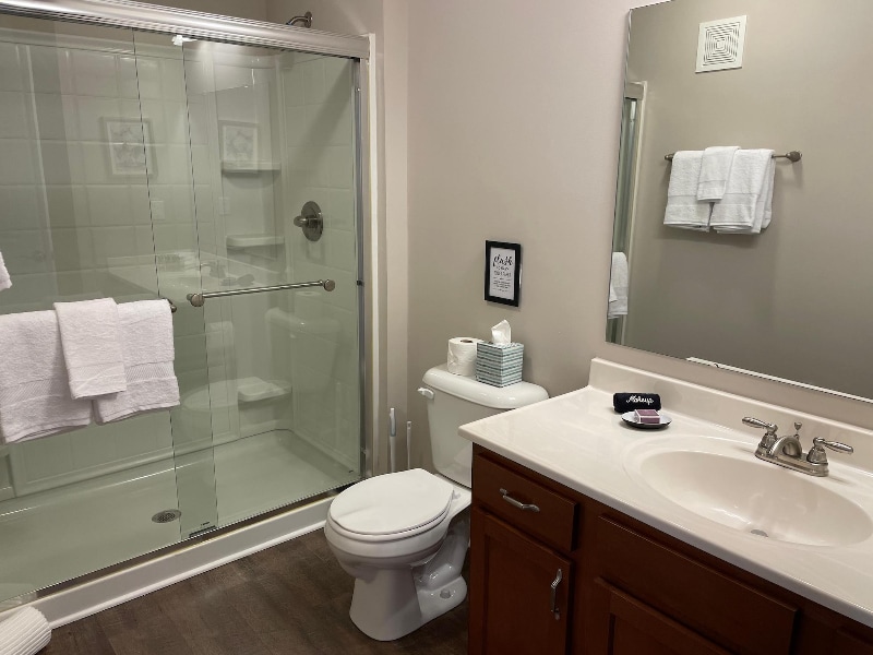 Building Photo - 700 Zumstein Ln