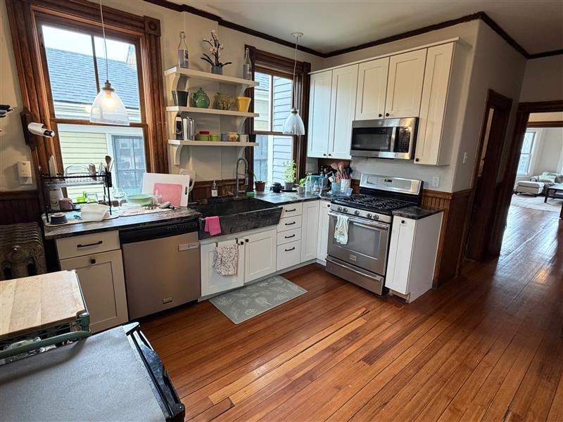 Building Photo - 13 Linden Ave