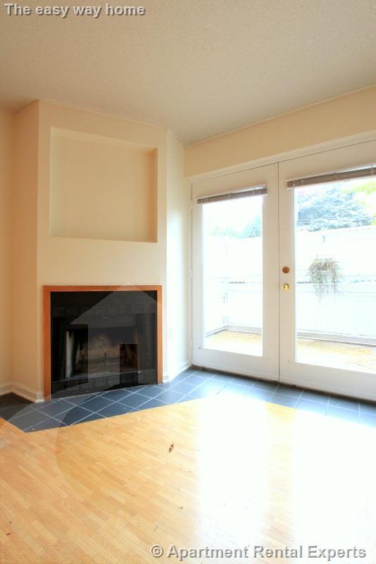 Building Photo - 345 Franklin St