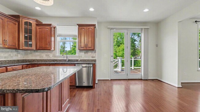 Building Photo - 40978 Spur Run Ln