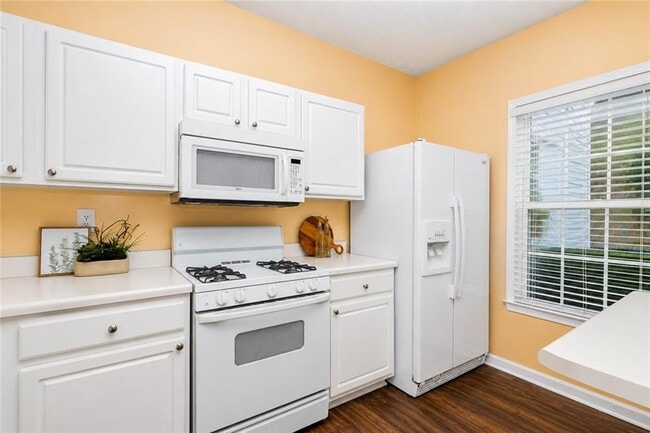 Building Photo - 1745 Kilmington Ct