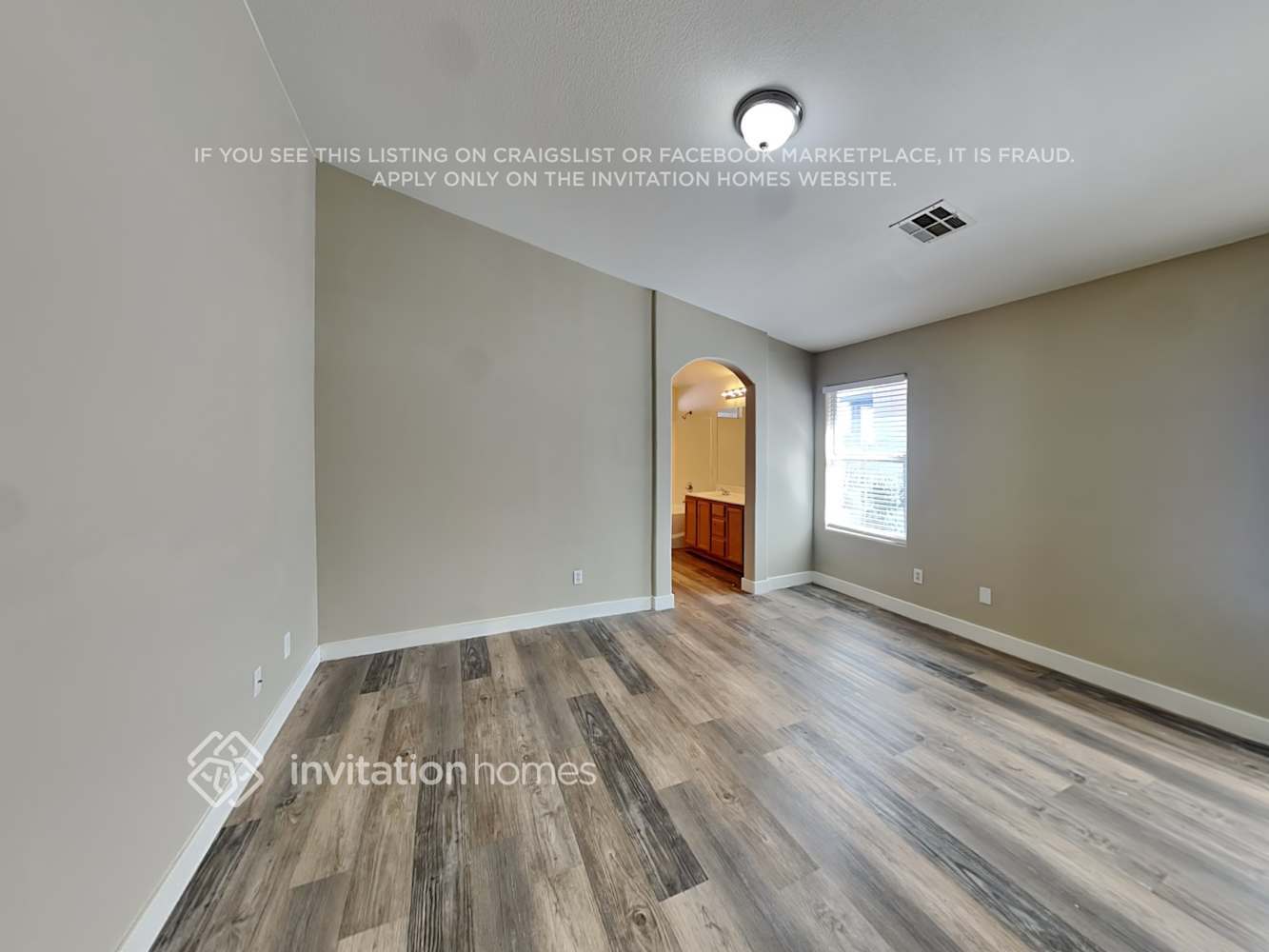 Building Photo - 426 Waterbrook Dr