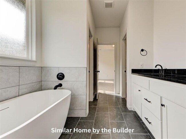 Building Photo - 1945 W Crossbow Way