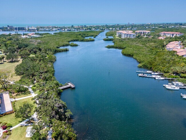 Building Photo - RARELY AVAILABLE!  3BED/2BATH POOL HOME FOR RENT-SARASOTA, FL $2995.00