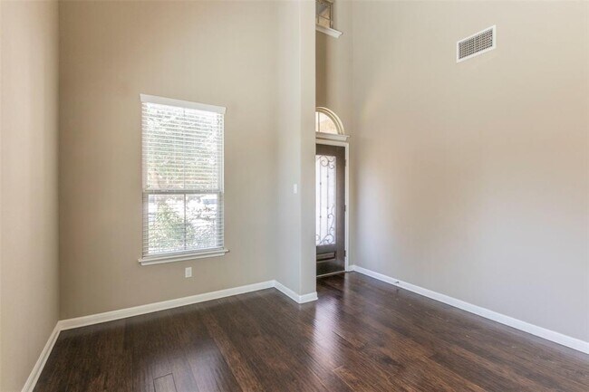 Building Photo - 12701 Brycen Ct