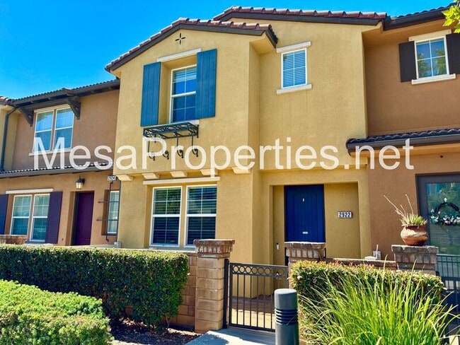 Building Photo - 2922 E Via Fiano