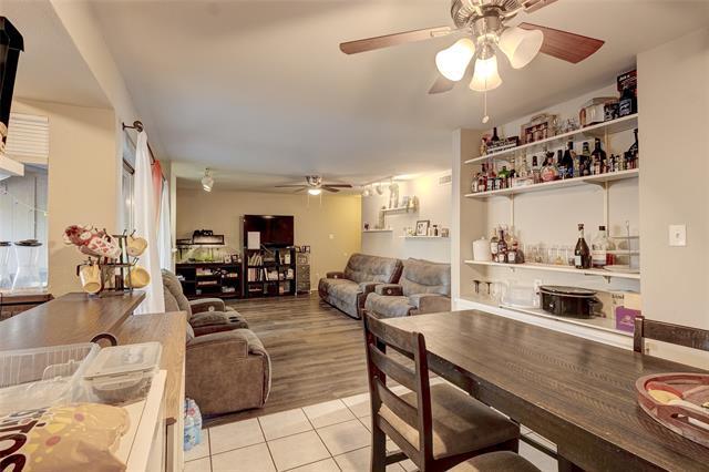 Building Photo - 5150 Amesbury Dr