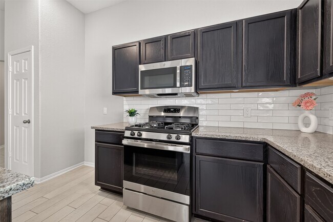 Building Photo - 2122 Artic Loon Dr