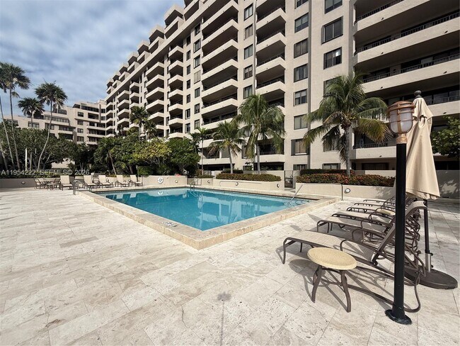 Building Photo - 201 Crandon Blvd